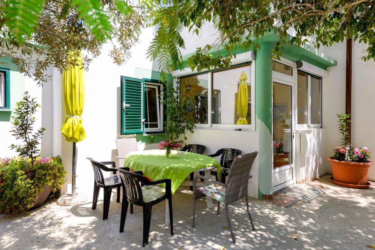Apartments In Vir/Insel Vir 34750 Экстерьер фото